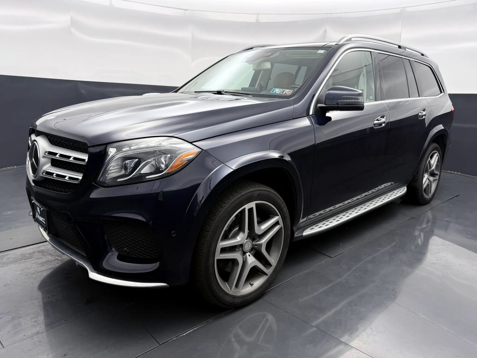Used 2017 Mercedes-Benz GLS 550 4MATIC w/ Driver Assistance Package image 3