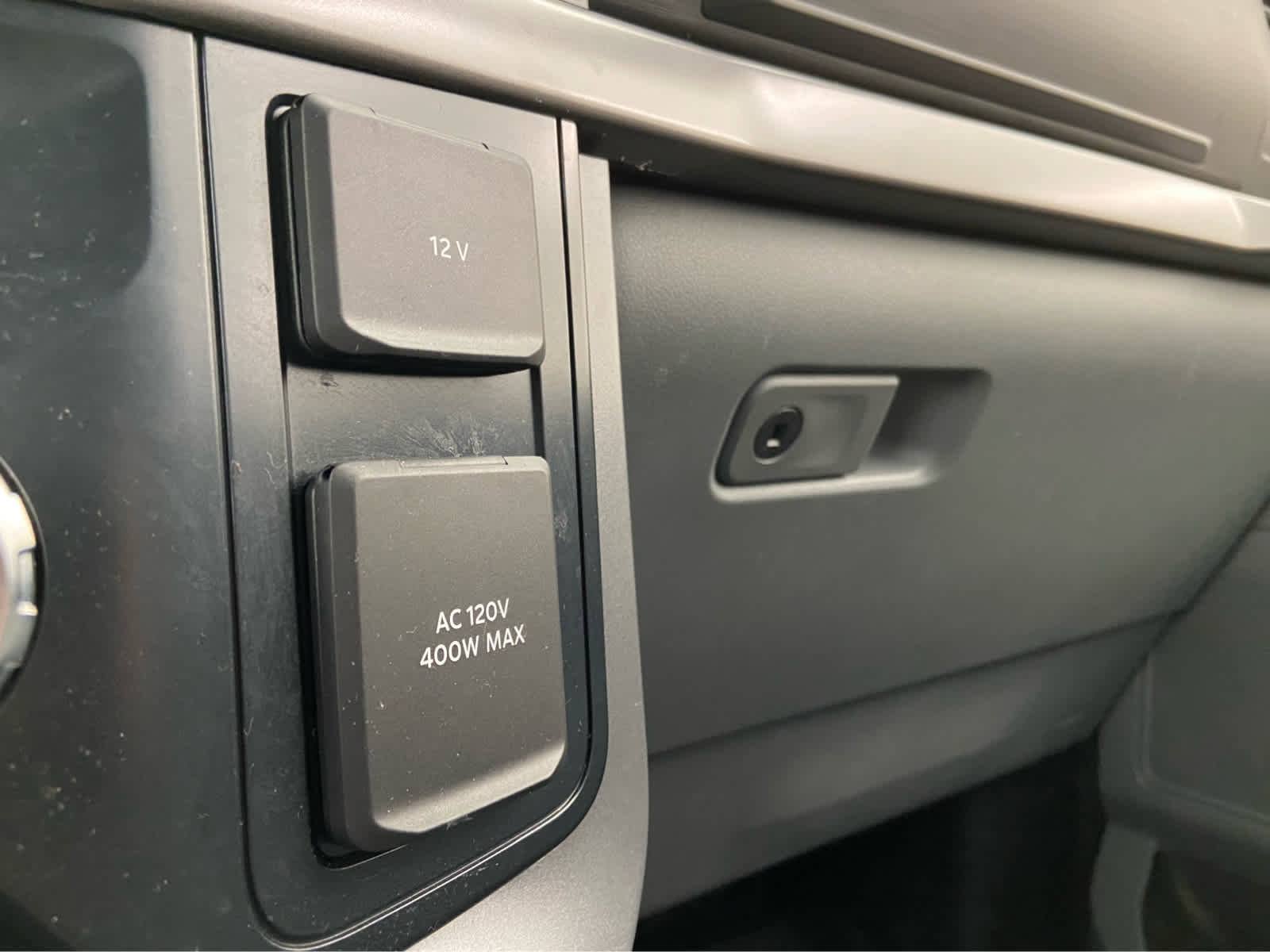 Used 2025 Ford F150 XLT w/ Equipment Group 302A MID image 38