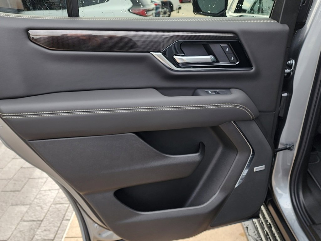 New 2026 GMC Yukon Elevation image 44