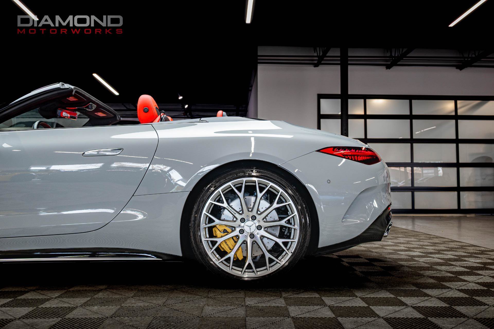 Used 2023 Mercedes-Benz SL 63 AMG 4MATIC image 14