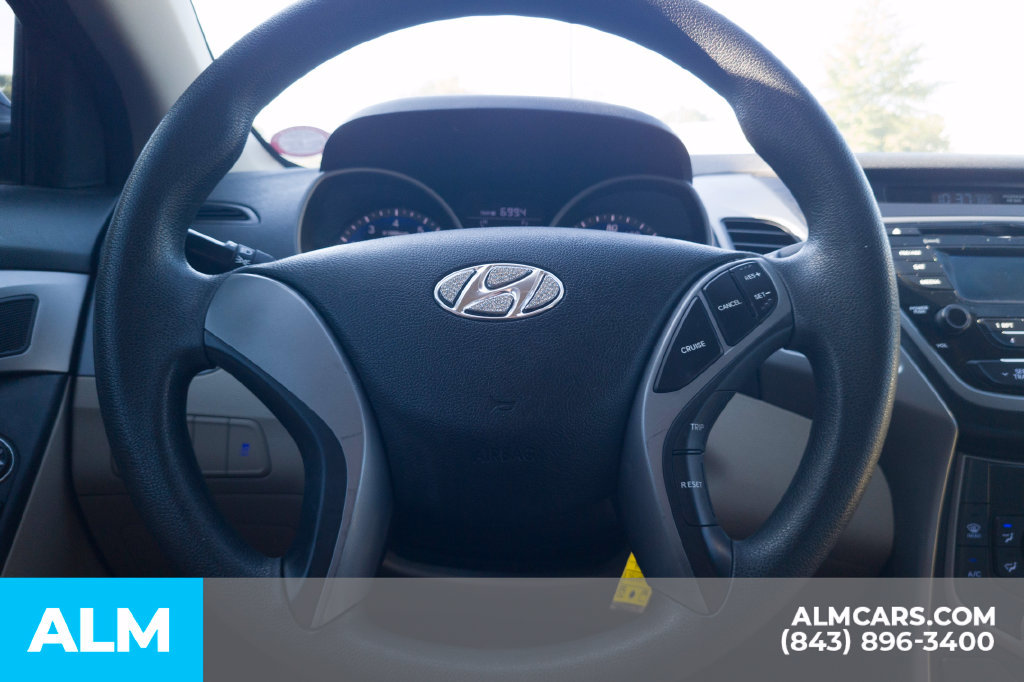 Used 2016 Hyundai Elantra SE FWD image 28