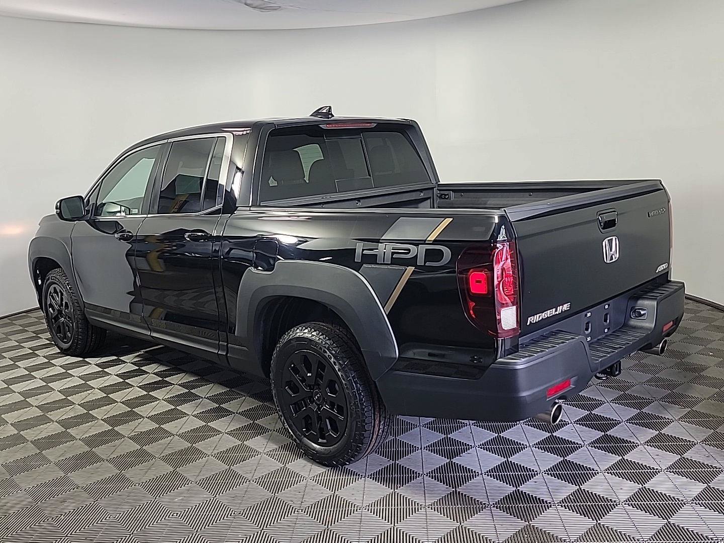 Certified 2023 Honda Ridgeline RTL image 9