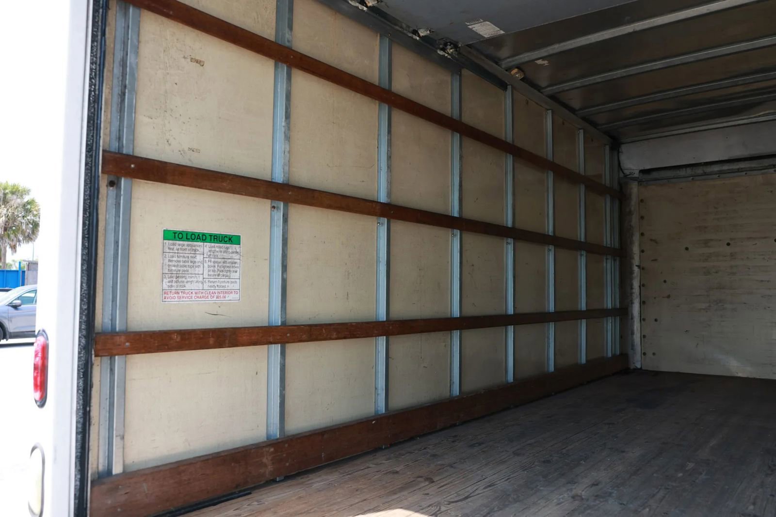 Used 2005 Ford E-350 and Econoline 350 Super Duty image 20