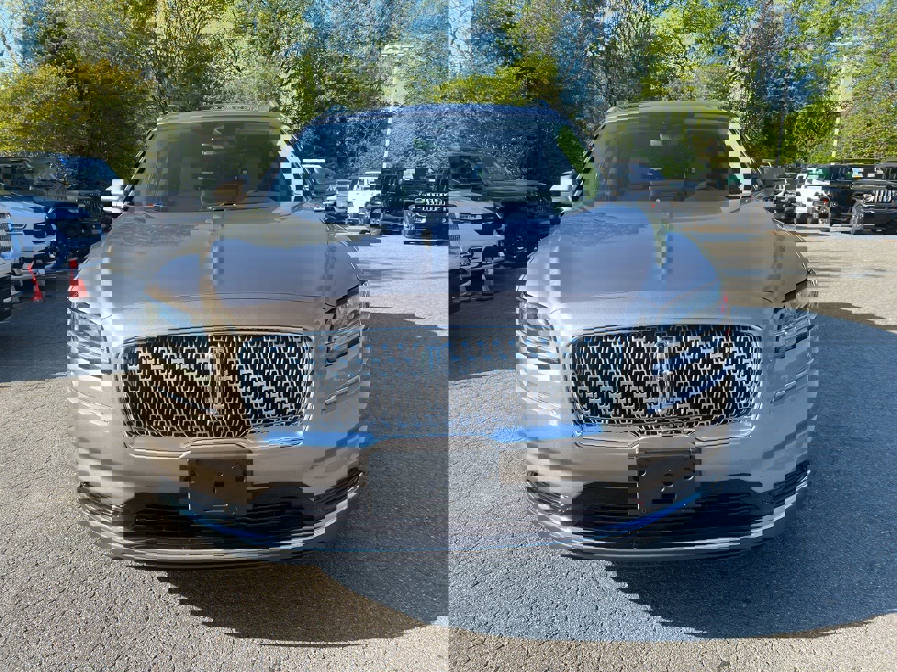 Used 2021 Lincoln Nautilus FWD w/ Equipment Group 101A image 8