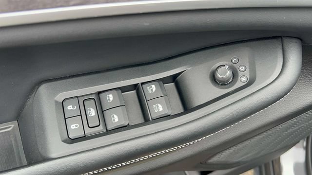 Used 2023 Jeep Grand Cherokee Limited AWD/4WD image 26