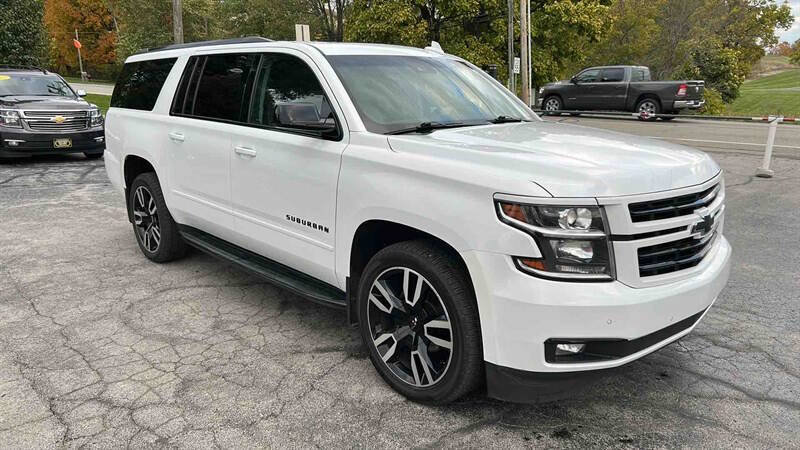Used 2019 Chevrolet Suburban Premier AWD/4WD image 2