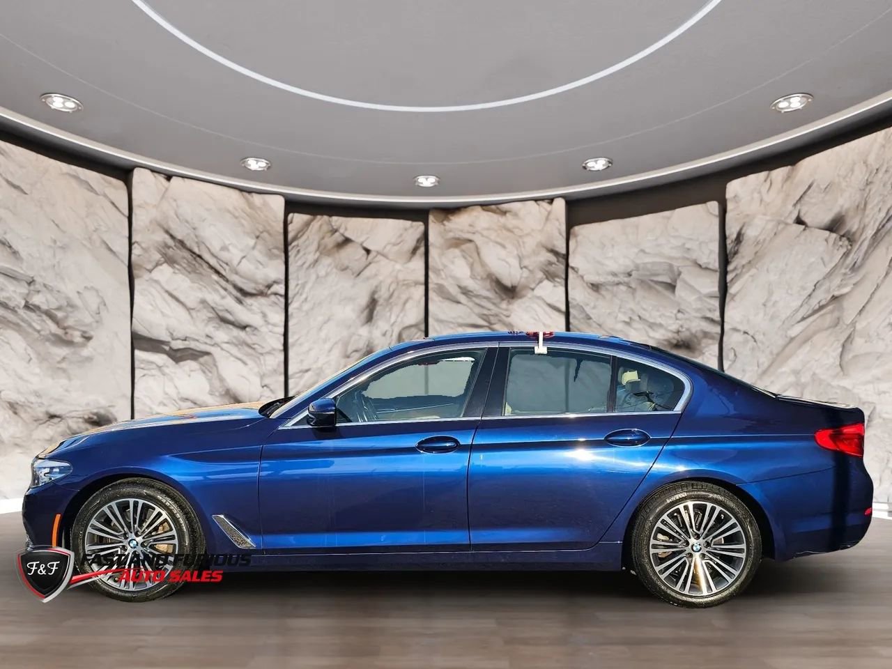 Used 2019 BMW 530i xDrive AWD/4WD image 4
