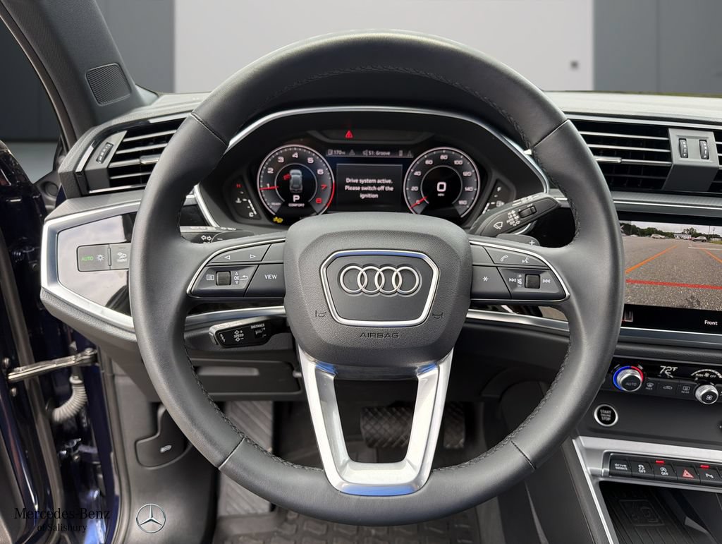 Used 2025 Audi Q3 2.0T Premium Plus w/ Premium Plus Package AWD/4WD image 12