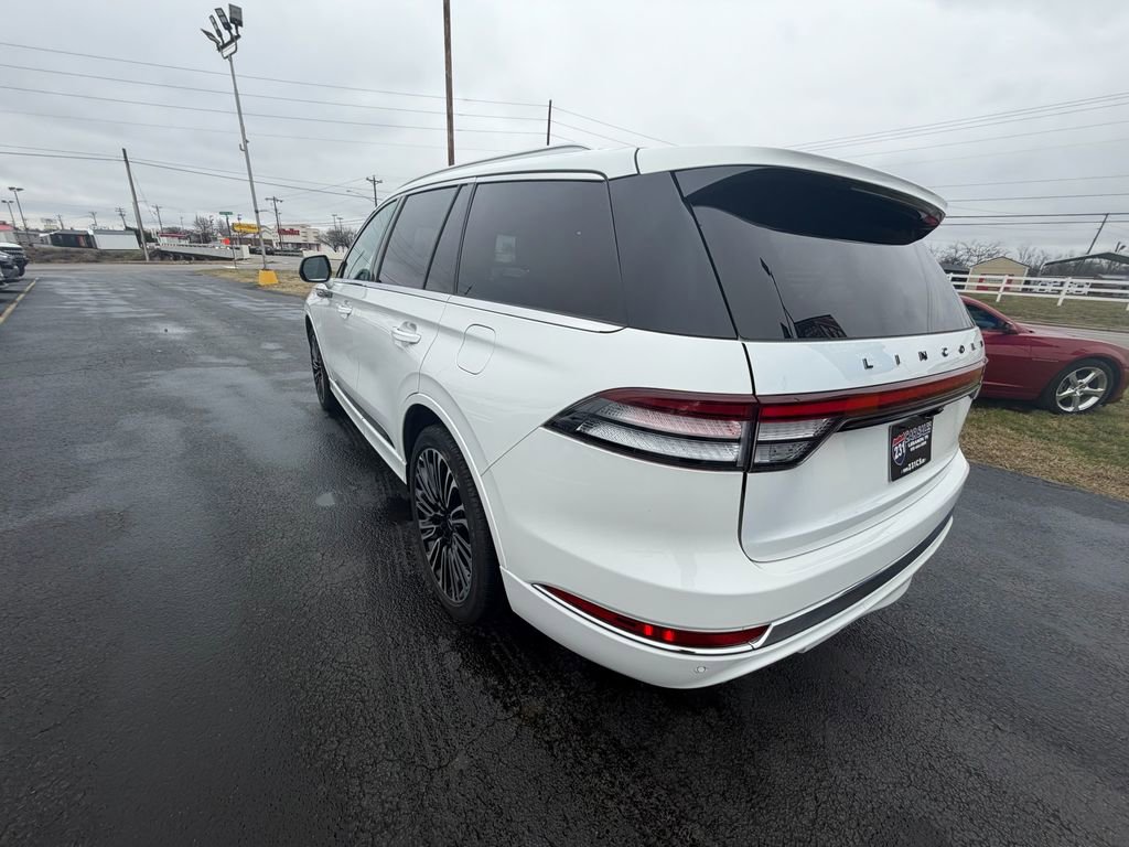 Used 2025 Lincoln Aviator Black Label image 5
