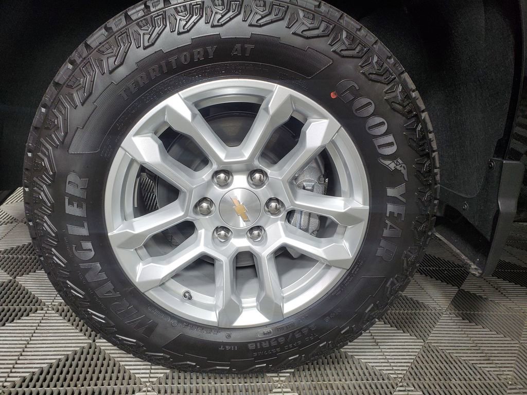 New 2026 Chevrolet Silverado 1500 LT w/ Z71 Off-Road Package AWD/4WD image 32