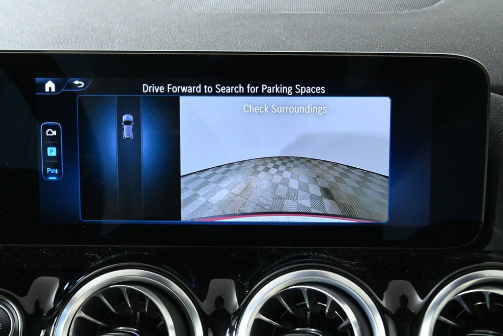 Certified 2025 Mercedes-Benz GLA 250 4MATIC image 23