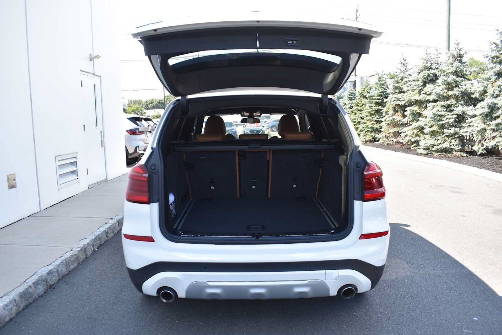Used 2021 BMW X3 xDrive30i w/ Premium Package AWD/4WD image 7
