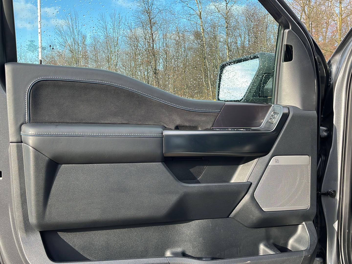 Used 2024 Ford F150 Platinum AWD/4WD image 9