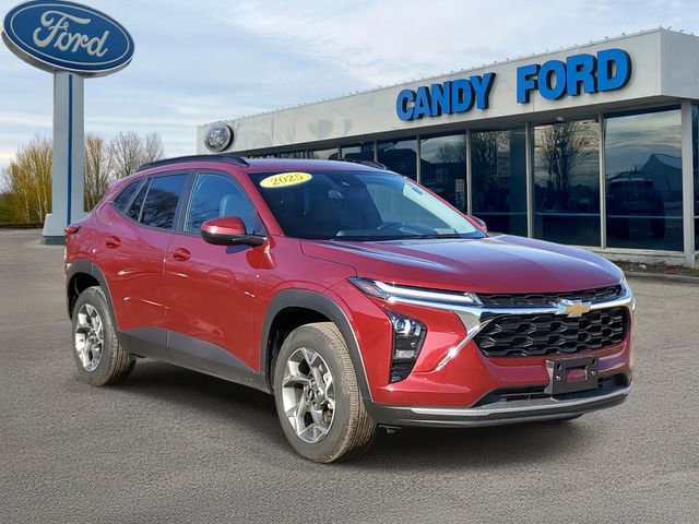 Used 2025 Chevrolet Trax LT w/ LT Convenience Package