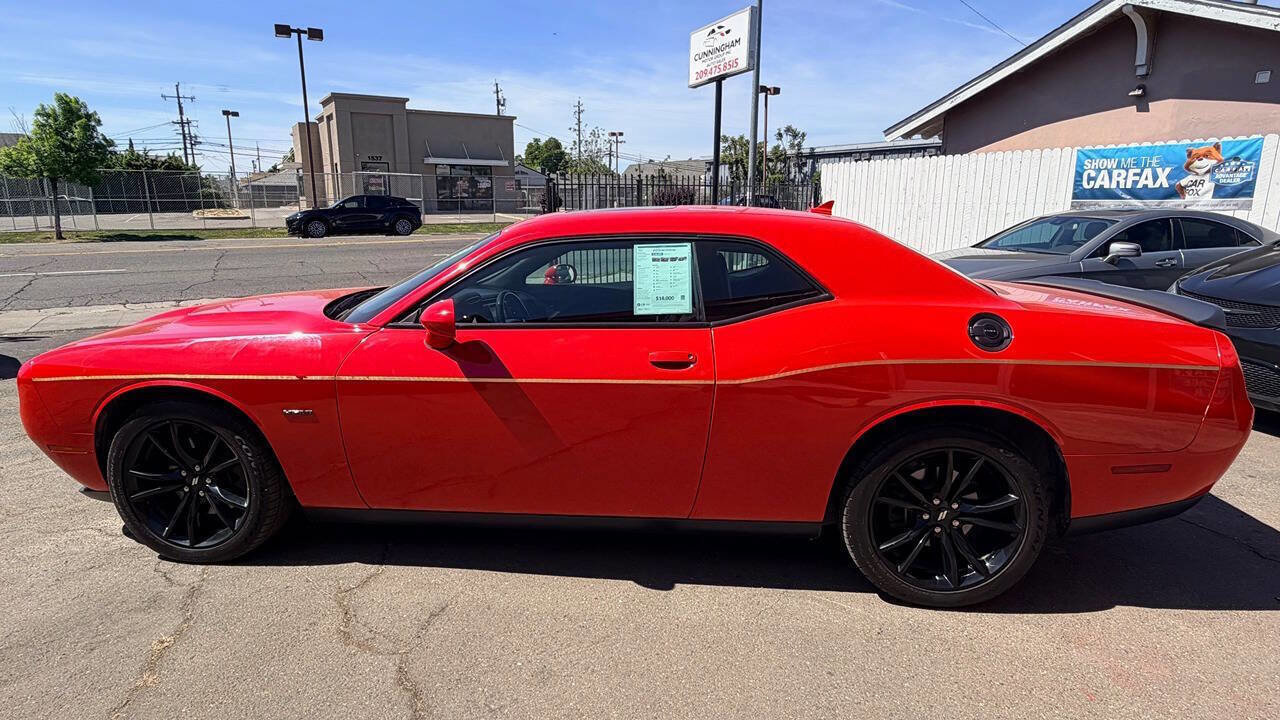 Used 2018 Dodge Challenger R/T Plus image 11