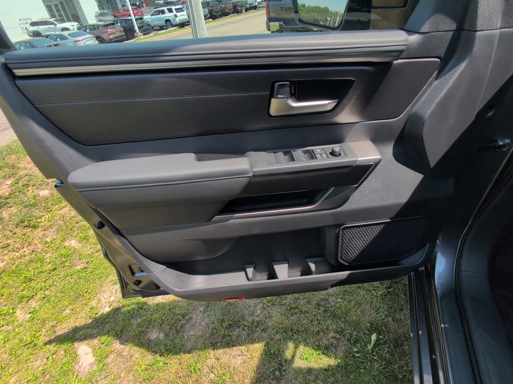 Certified 2026 Toyota Tundra SR5 w/ SR5 Convenience Package AWD/4WD image 18