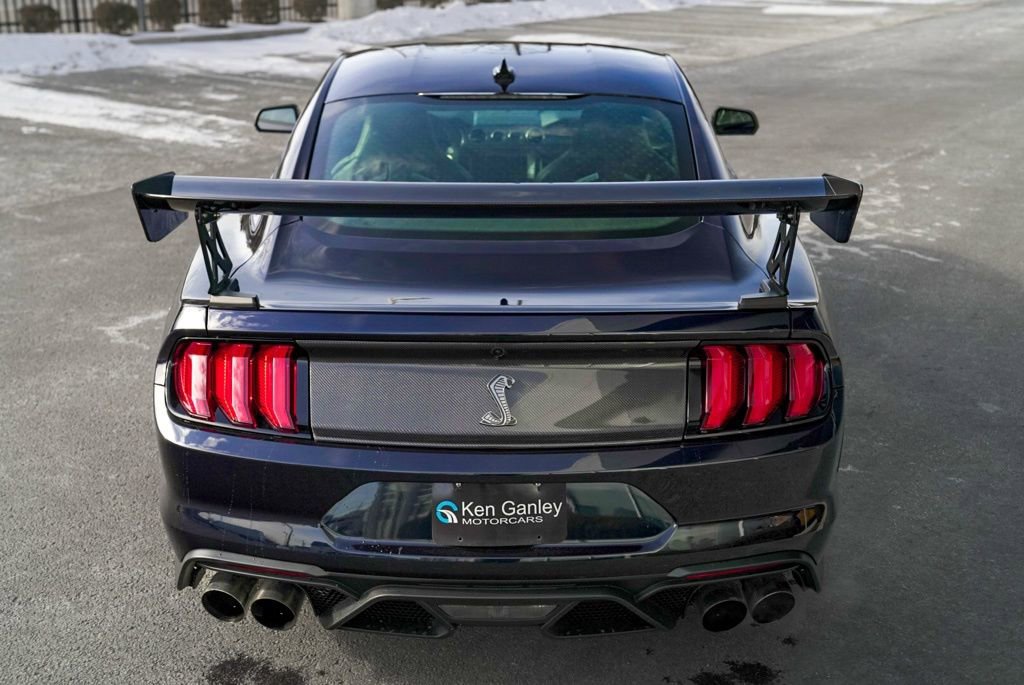 Used 2021 Ford Mustang Shelby GT500 w/ Carbon Fiber Track Pack RWD image 23