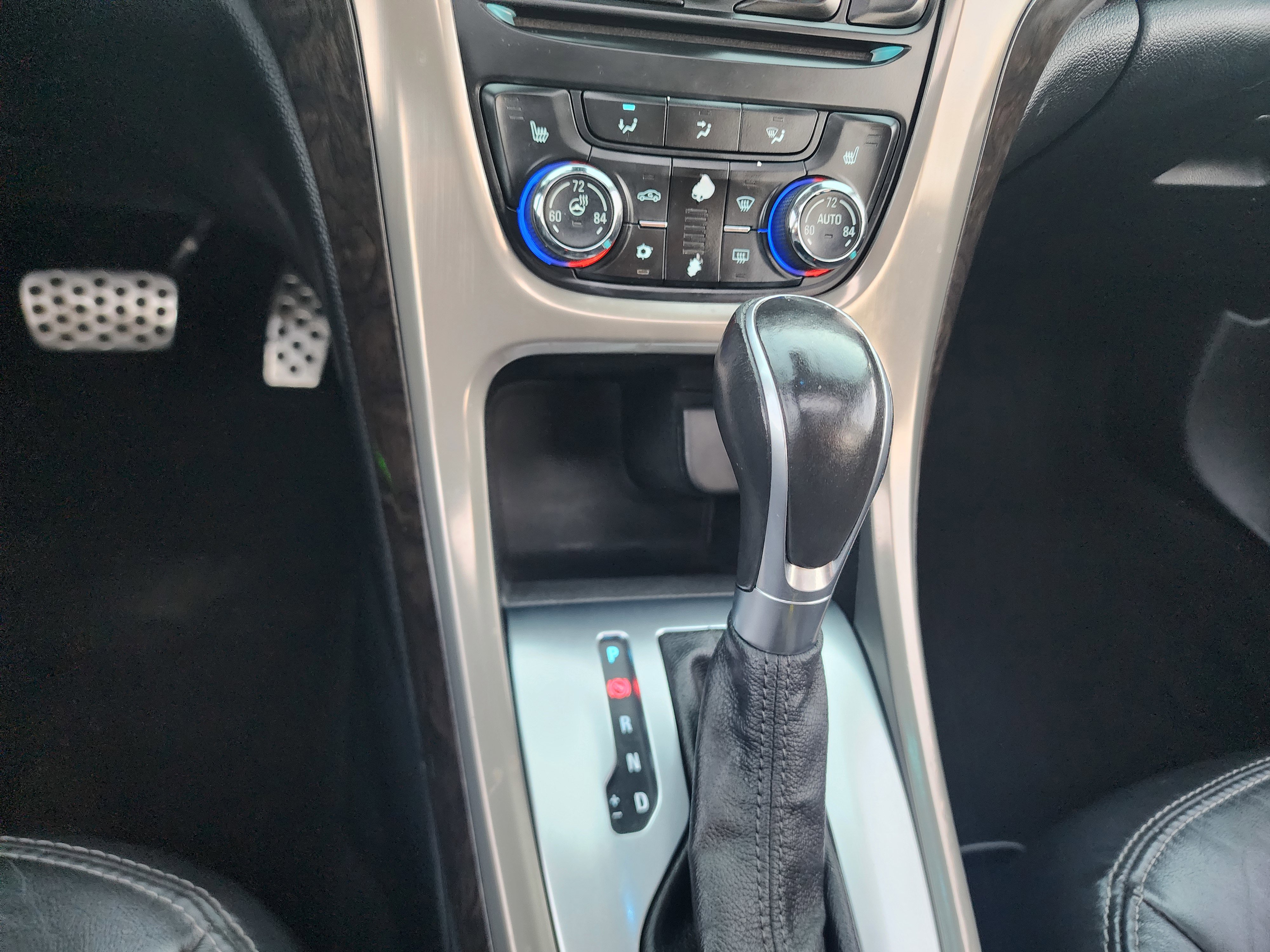 Used 2016 Buick Verano Premium w/ Driver Confidence Package image 32