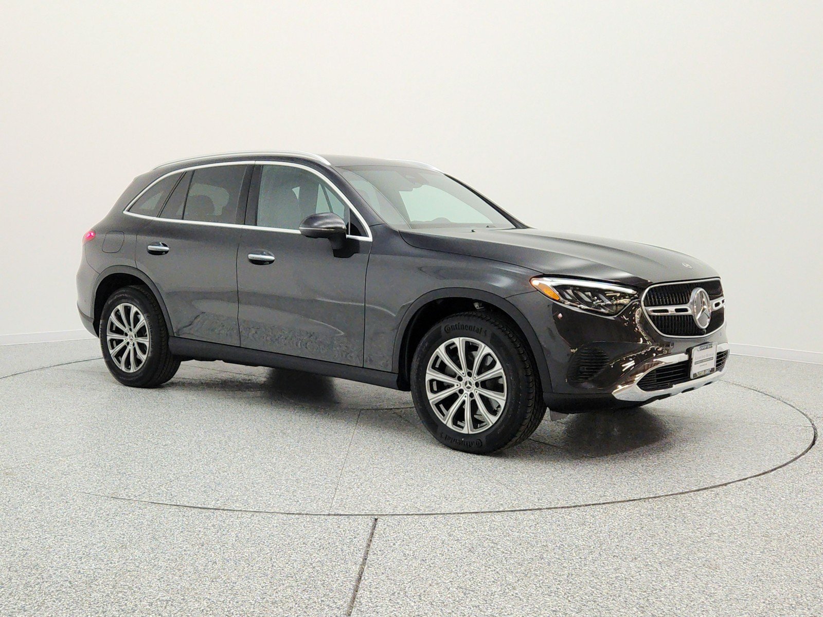 Certified 2026 Mercedes-Benz GLC 300 image 3