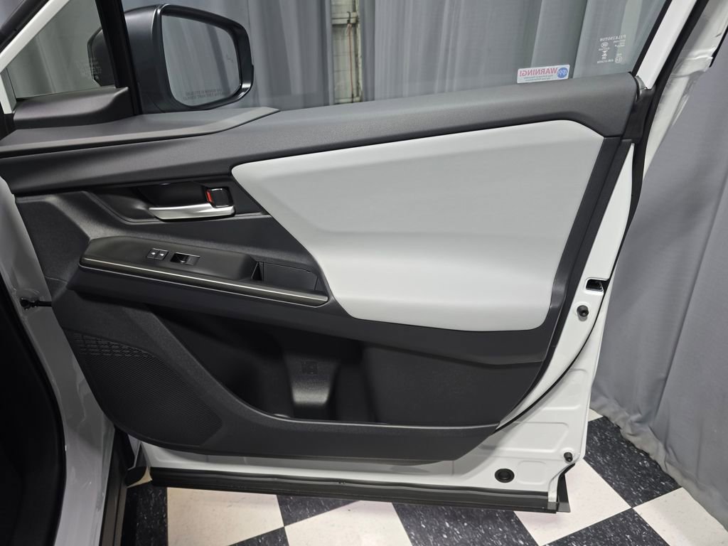 New 2026 Subaru Solterra AWD/4WD image 5