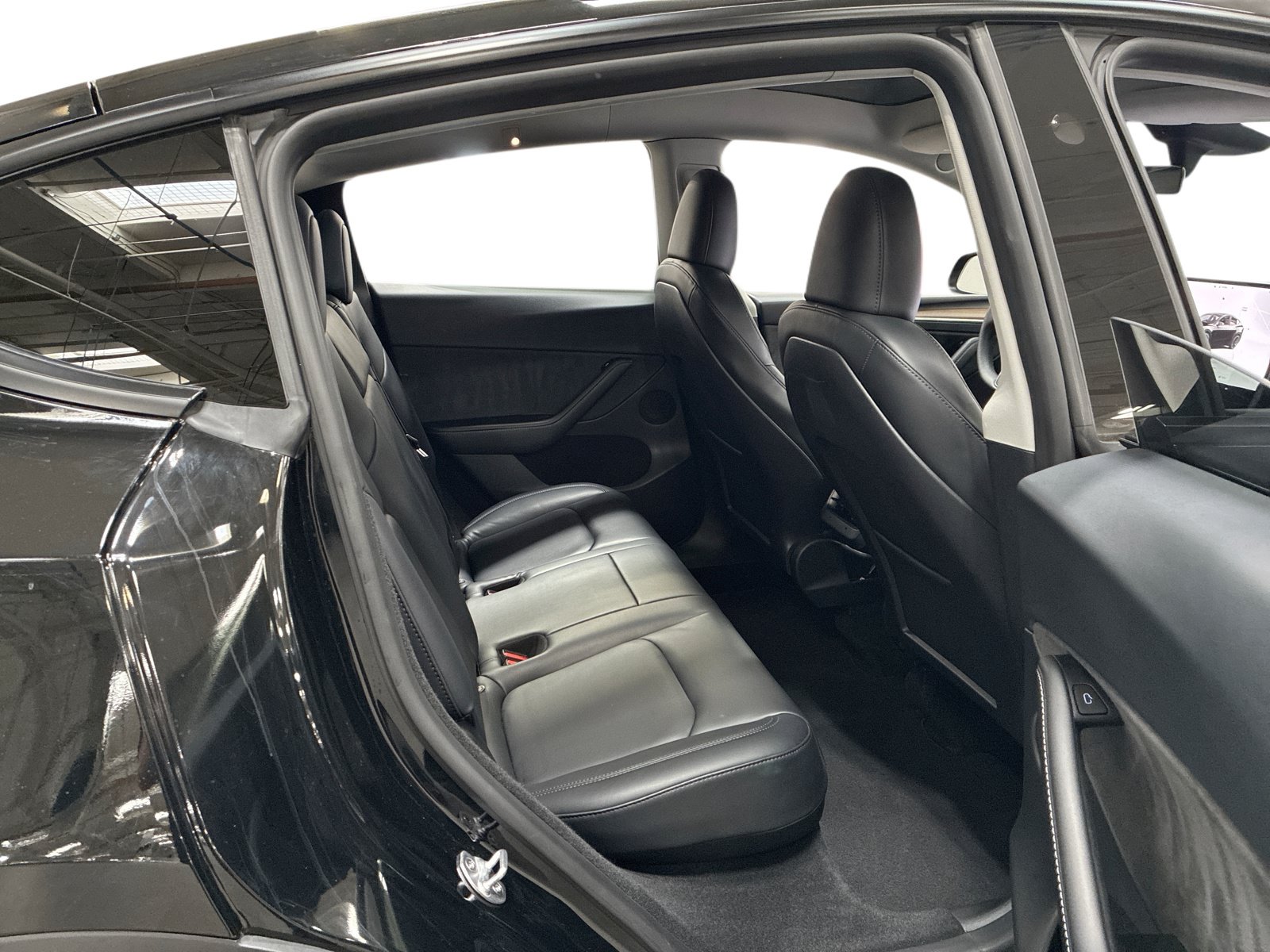 Certified 2023 Tesla Model Y Performance AWD/4WD image 11