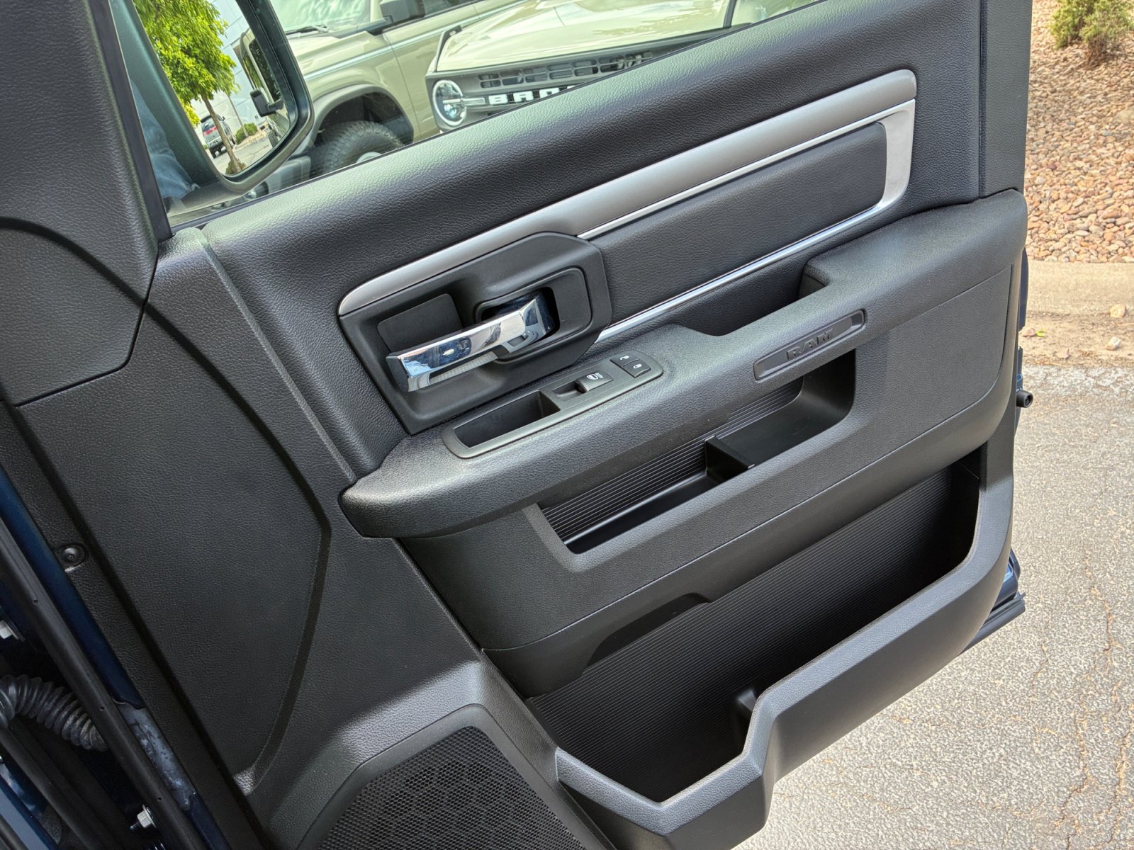 Used 2021 RAM 1500 Warlock w/ Electronics Group AWD/4WD image 16