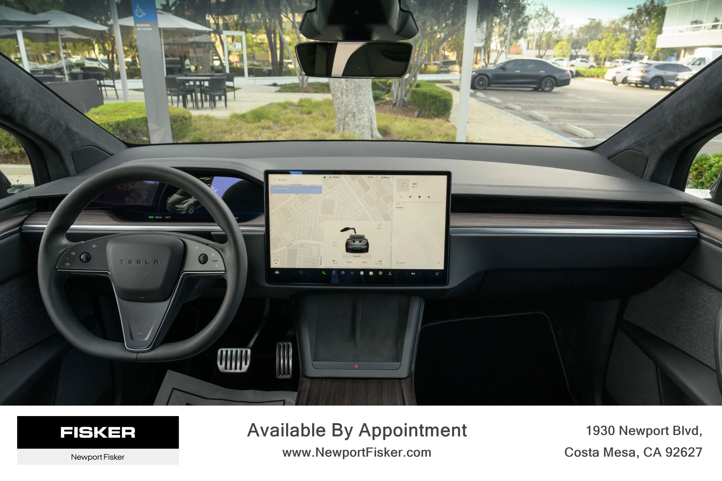 Used 2024 Tesla Model X image 17