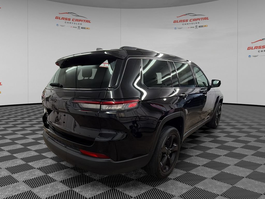 Used 2024 Jeep Grand Cherokee L Laredo AWD/4WD image 7