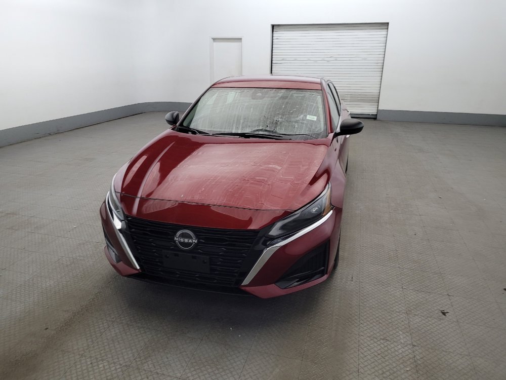Used 2024 Nissan Altima 2.5 SV FWD image 15