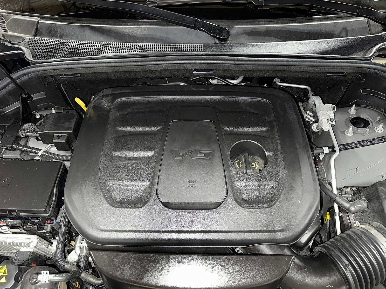 Used 2021 Jeep Grand Cherokee Laredo X image 12