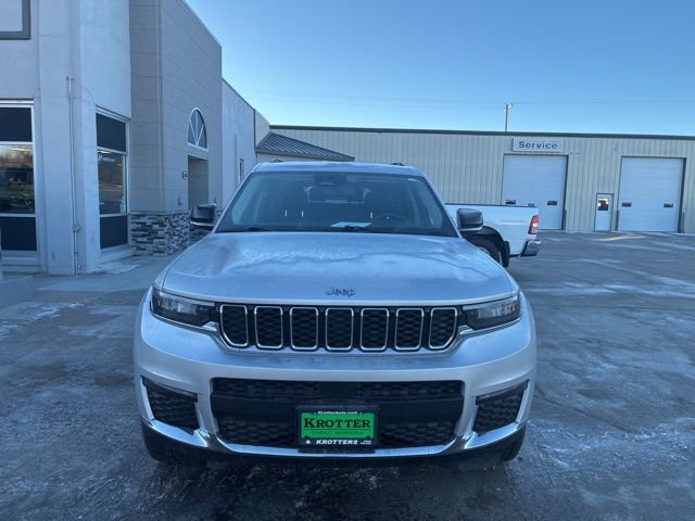 Used 2021 Jeep Grand Cherokee L Limited image 3