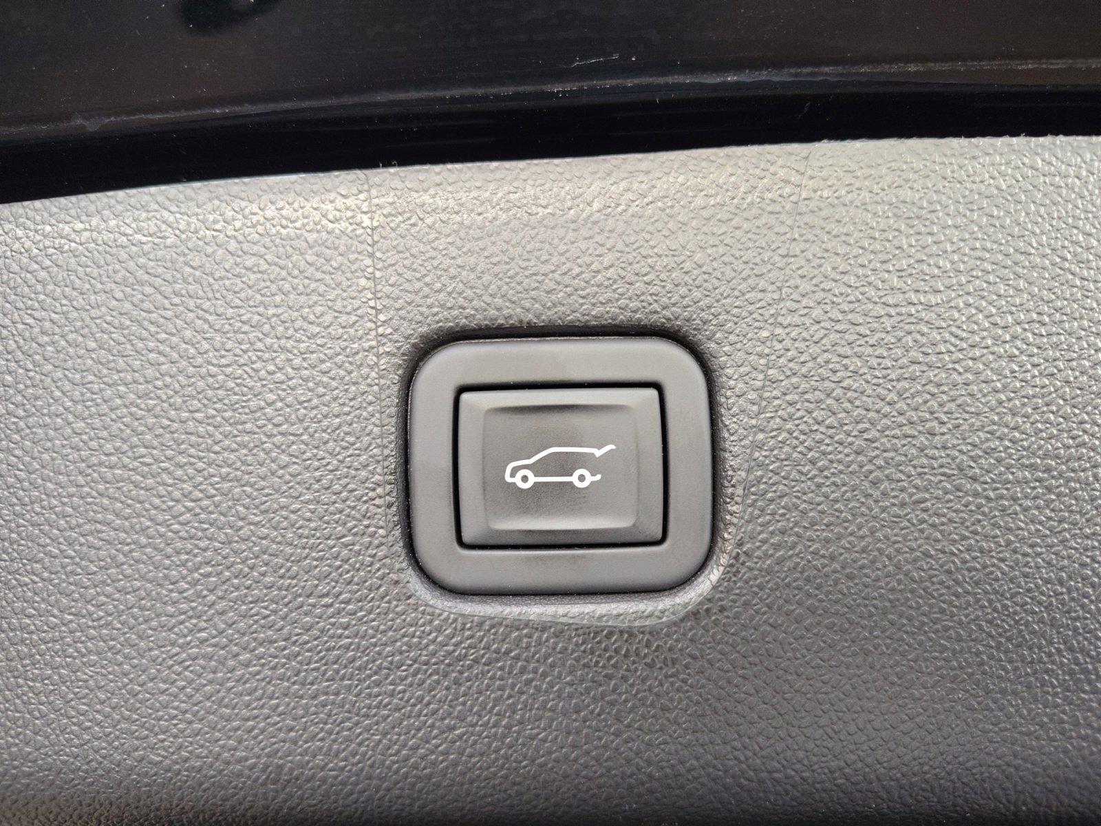 Used 2024 Chevrolet Blazer LT w/ Convenience Package FWD image 32