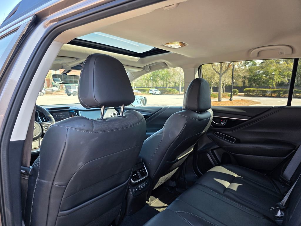 Used 2022 Subaru Outback Limited image 28