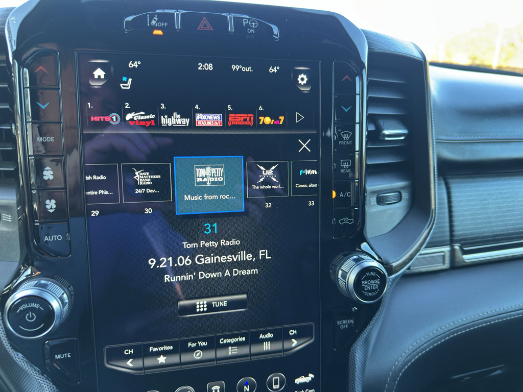 Used 2021 RAM 1500 Limited image 22