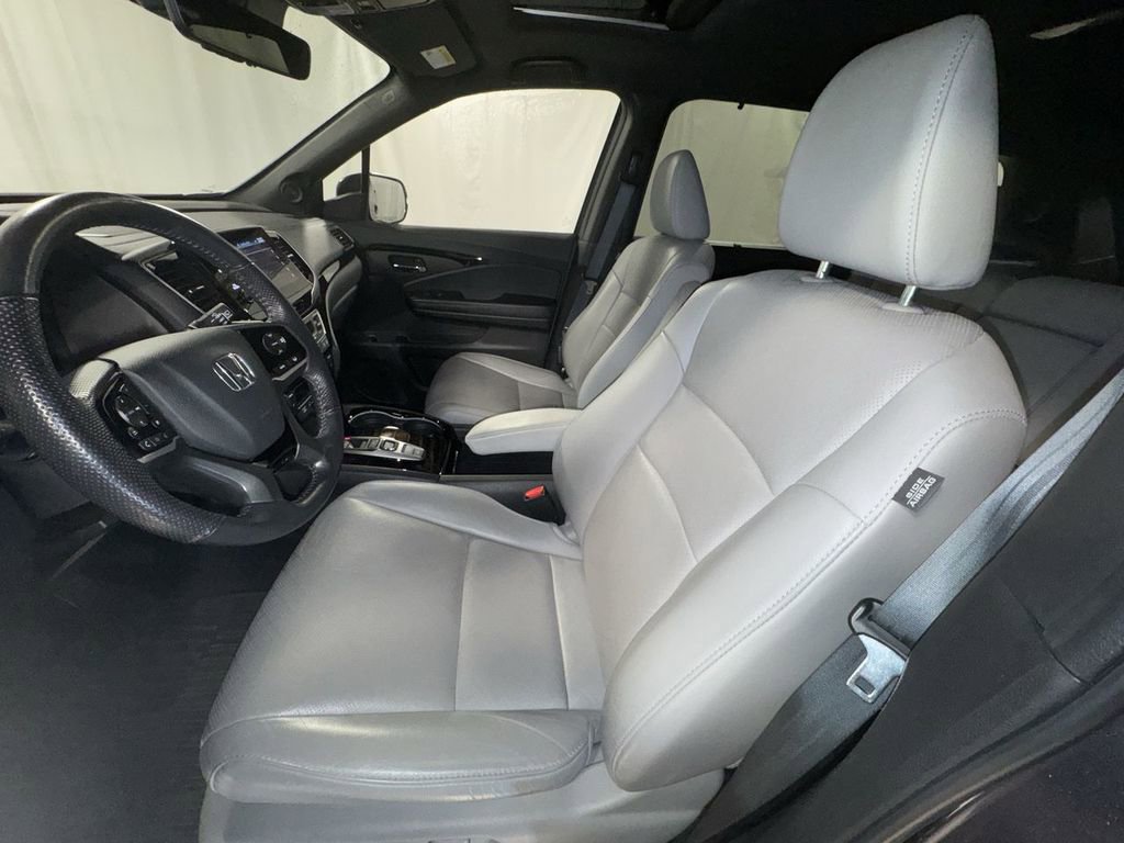 Certified 2019 Honda Passport Touring image 17