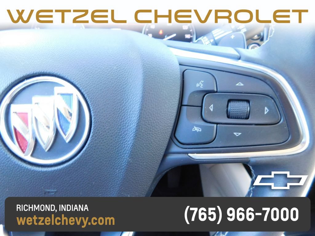 Used 2022 Buick Envision Avenir w/ Technology Package II FWD image 32