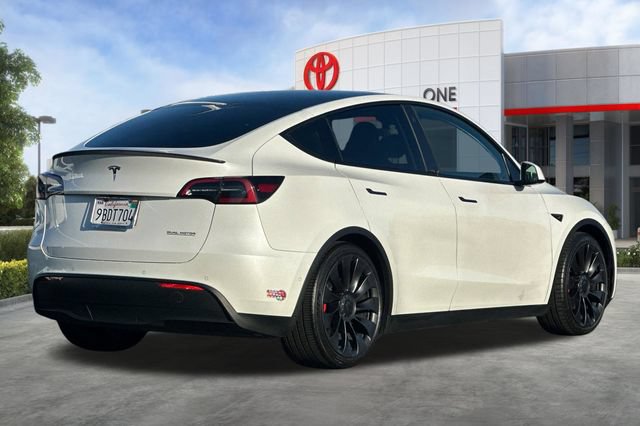 Used 2022 Tesla Model Y Performance AWD/4WD image 4