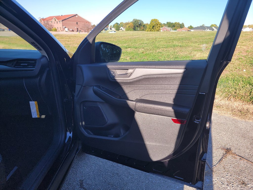 New 2026 Ford Escape Active image 35