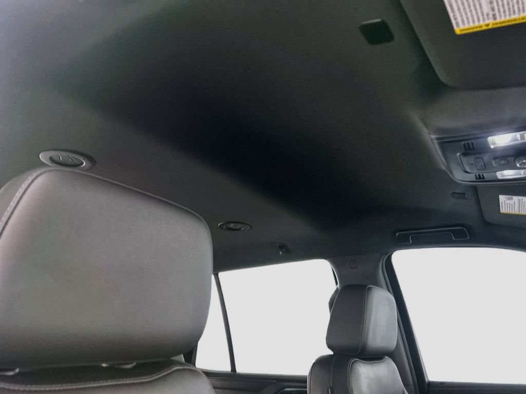Used 2021 Chevrolet Tahoe LT RWD image 16