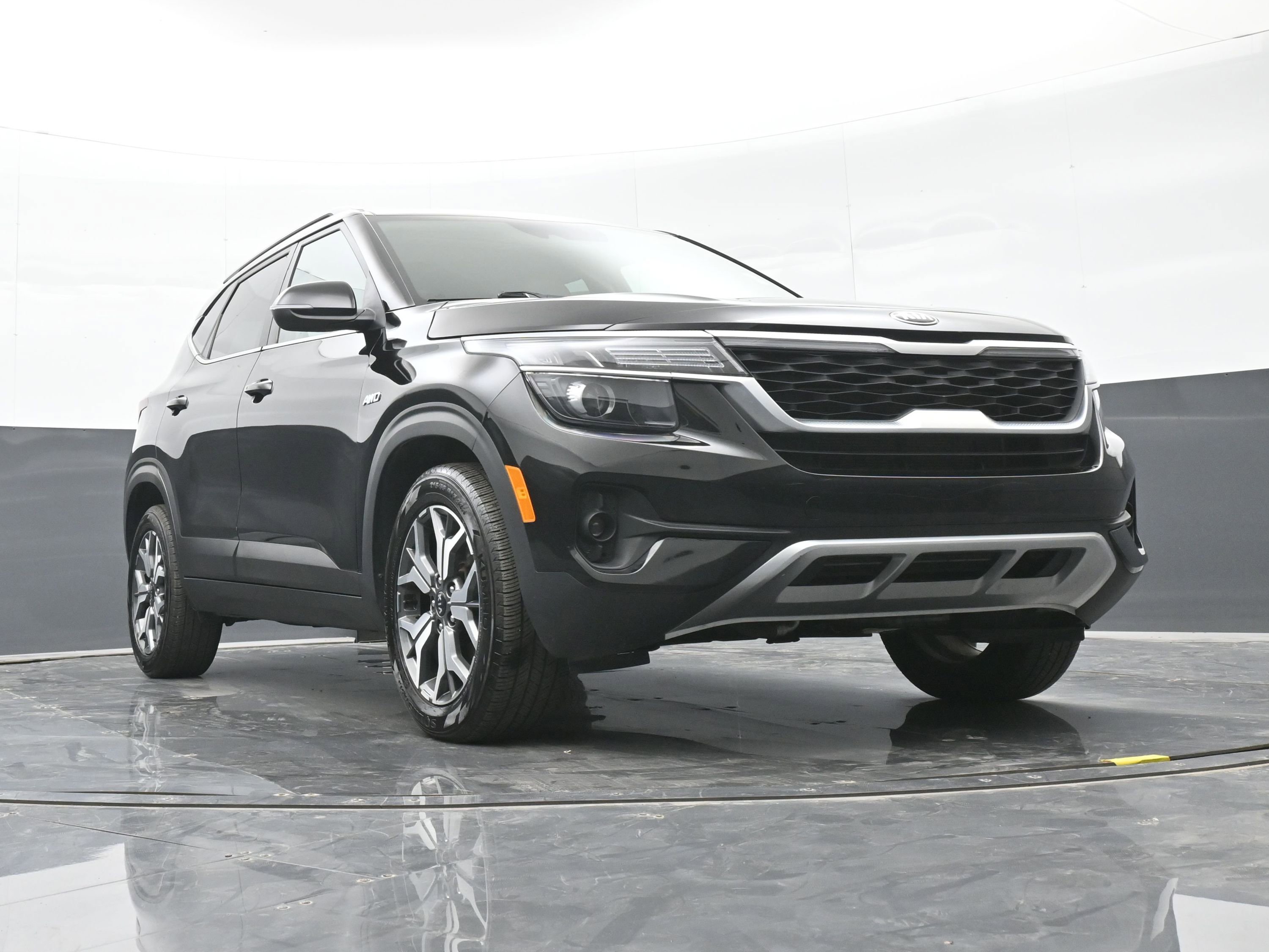 Used 2021 Kia Seltos EX AWD/4WD image 42