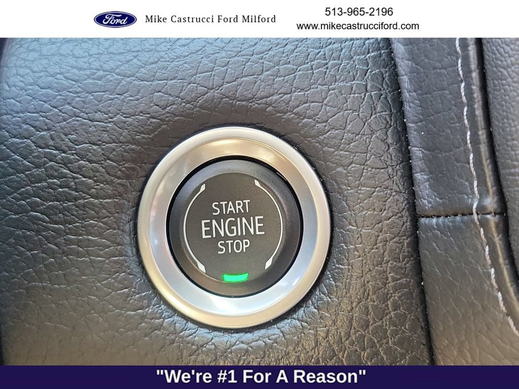 Used 2024 GMC Yukon Denali AWD/4WD image 19