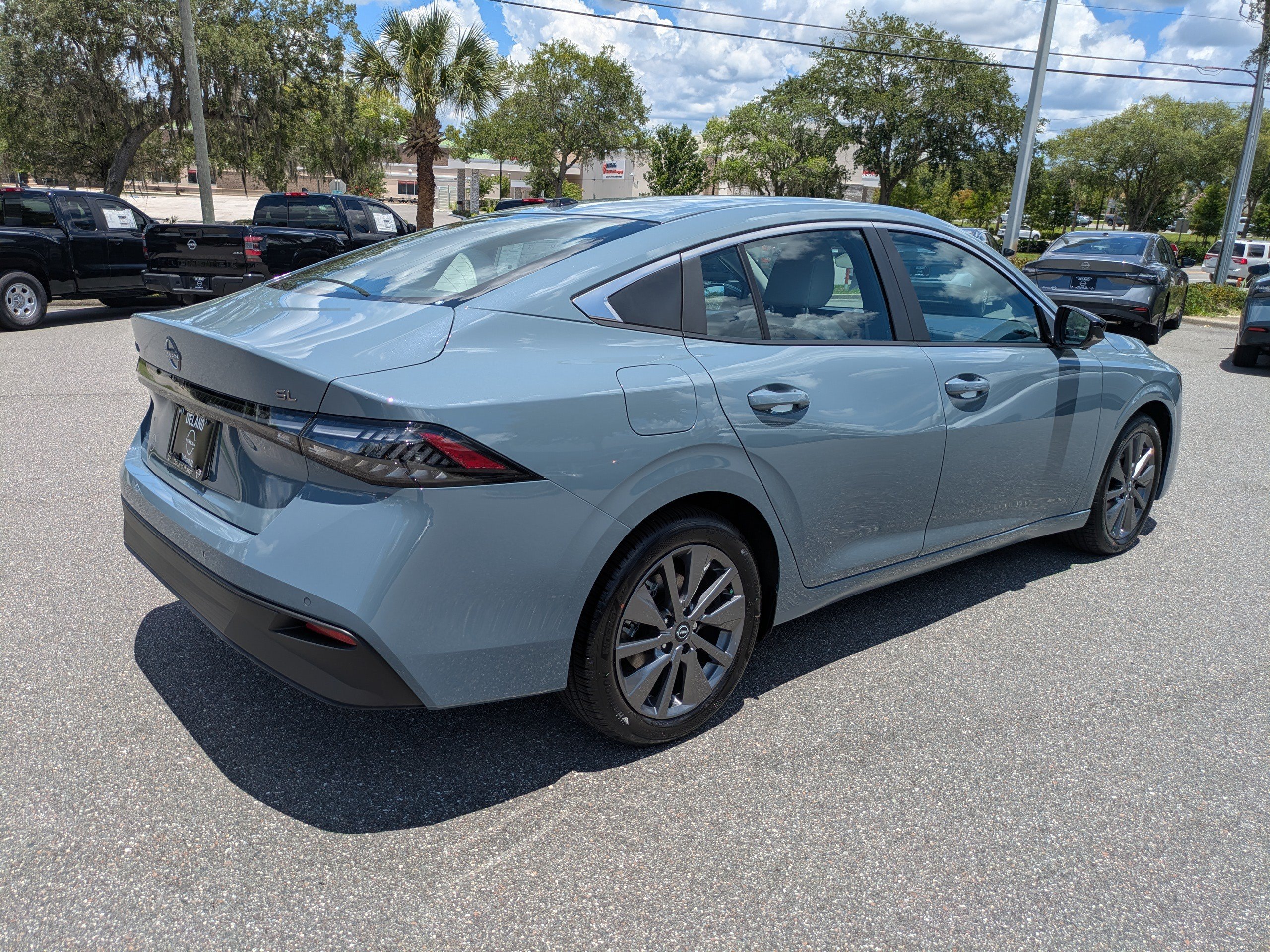 New 2026 Nissan Sentra SL w/ Floor Mat Package FWD image 5
