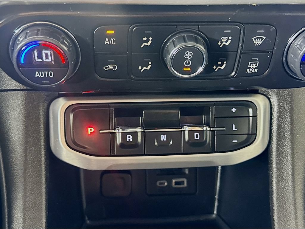 Used 2020 GMC Acadia SLT w/ Driver Alert Package II AWD/4WD image 21