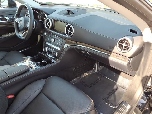 Used 2017 Mercedes-Benz SL 450 image 19