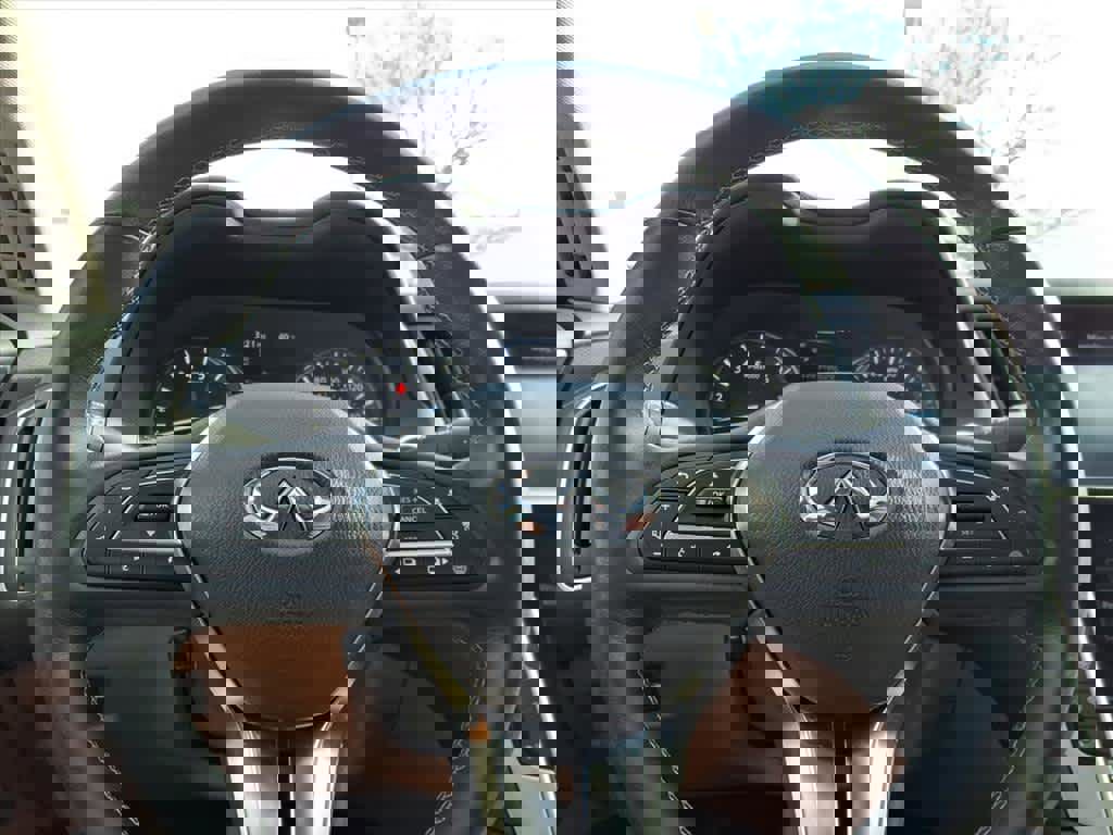 Certified 2023 INFINITI Q50 Luxe image 23