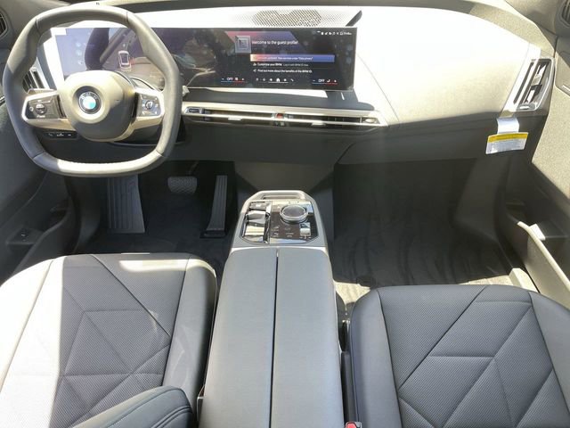 Used 2026 BMW iX xDrive60 w/ Premium Package image 15