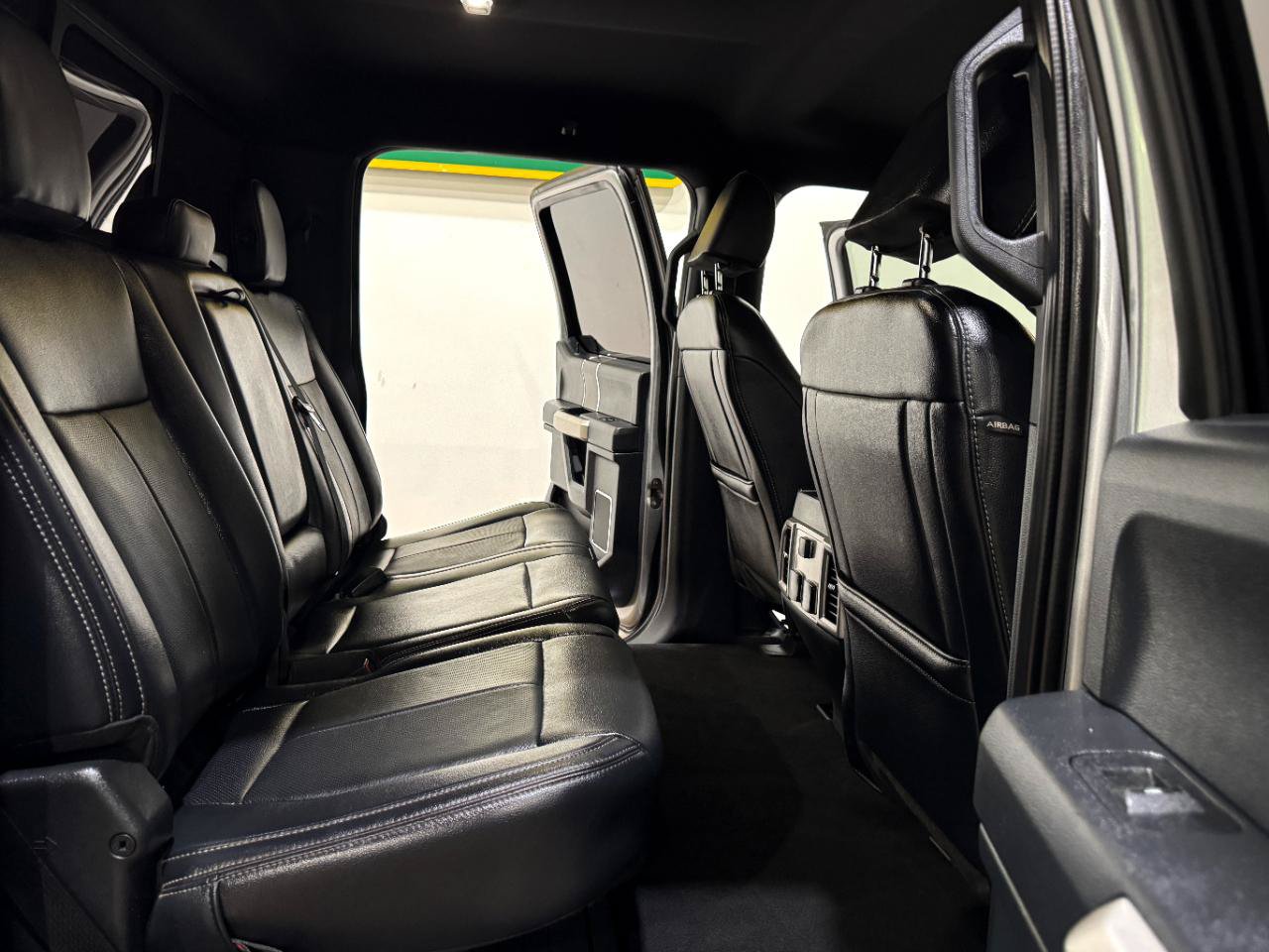 Used 2022 Ford F350 Lariat w/ Lariat Ultimate Package AWD/4WD image 14