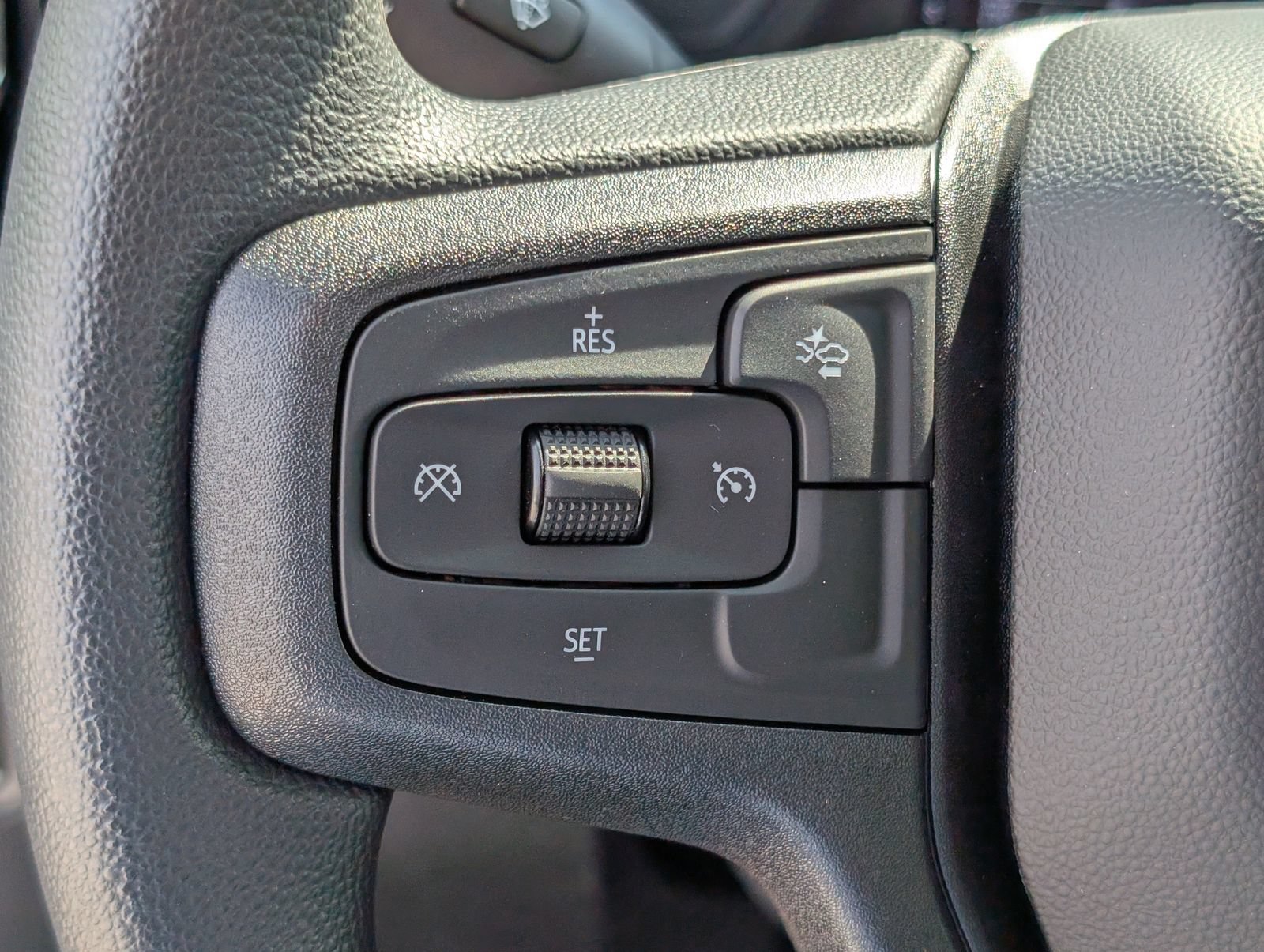 New 2026 Chevrolet Silverado 2500 Custom w/ Custom Value Package AWD/4WD image 18