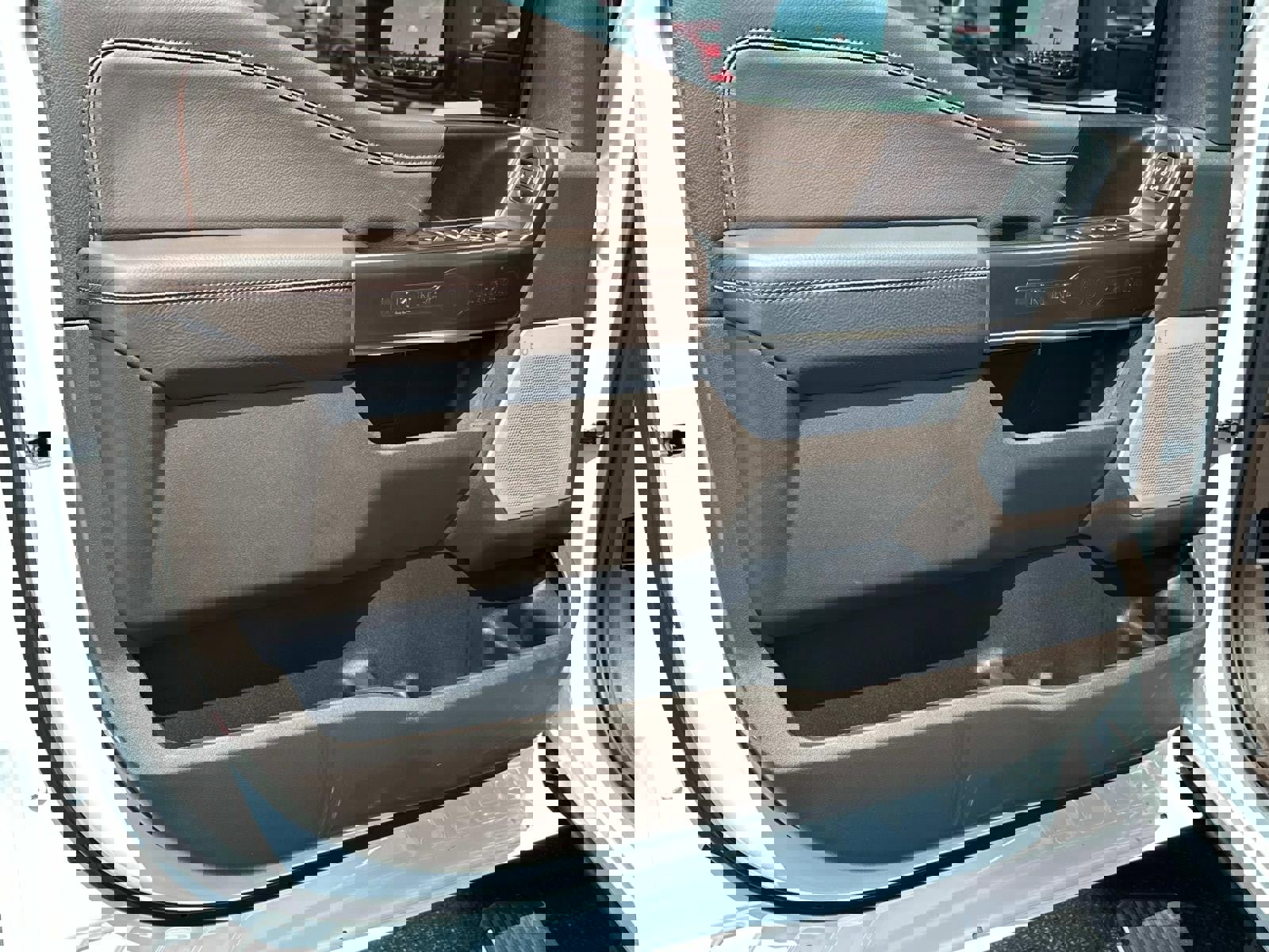 New 2025 Ford F350 King Ranch image 43