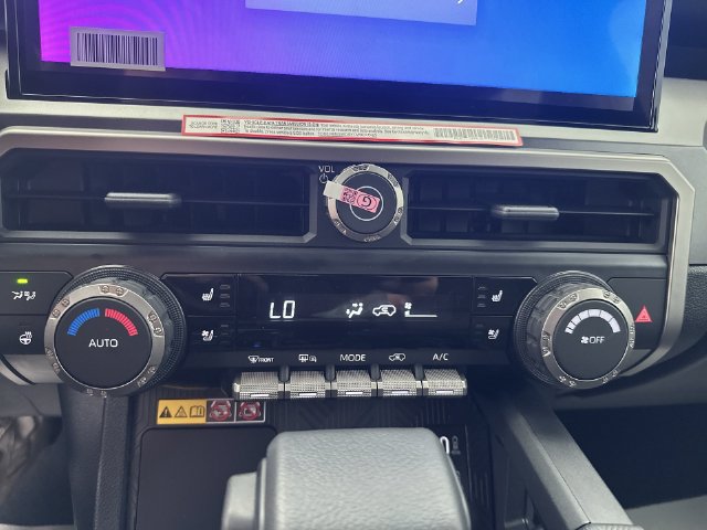 New 2026 Toyota 4Runner TRD Off-Road Premium w/ Tow Technology Package AWD/4WD image 26